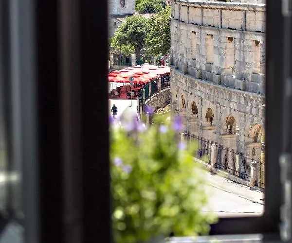 Vista Center 公寓 普拉